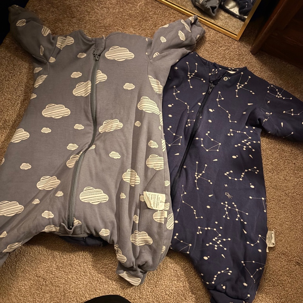 2 Kaiya baby sleep sacks w/ feet 2.5 tog